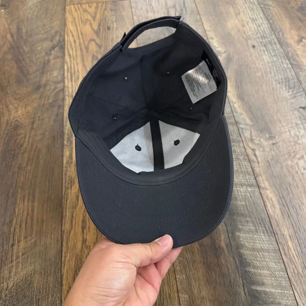 Nike Club Cap Kids Baseball Hat Gray White Swoosh Logo Adjustable Cotton 4-7Y